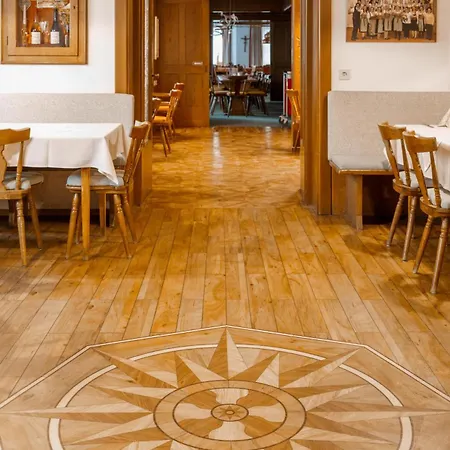 Koenig Ludwig Design Neu Mit Sauna Oder Whirlpool Oder Mehr Hotel 4*