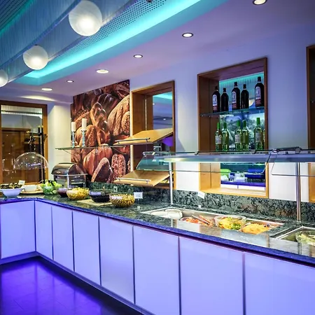 Koenig Ludwig Design Neu Mit Sauna Oder Whirlpool Oder Mehr Hotel 4*