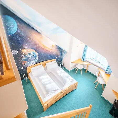 Koenig Ludwig Design Neu Mit Sauna Oder Whirlpool, Genug Parkplatz Hotel 4*