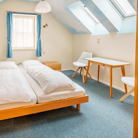 Koenig Ludwig Design Neu Mit Sauna Oder Whirlpool, Genug Parkplatz 4* Altötting