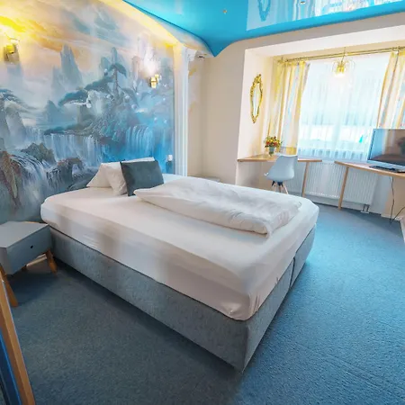 Koenig Ludwig Design Hotel Neu Zimmer Mit Sauna Oder Whirlpool, Genug Parkplatz 4* Altotting