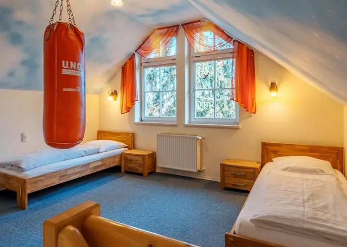 Koenig Ludwig Design Neu Mit Sauna Oder Whirlpool, Genug Parkplatz 4*