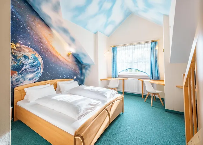 Koenig Ludwig Design Neu Mit Sauna Oder Whirlpool, Genug Parkplatz 4*